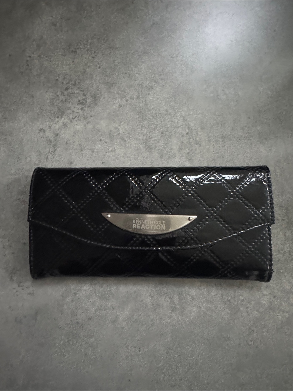 Kenneth Cole Reaction Black Quilted Patent Clutch Wallet
